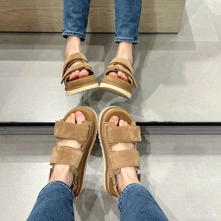 Soft sole 2025 summer new fashion leather open-toed casual sandals women's muffin thick sole versatile Velcro light