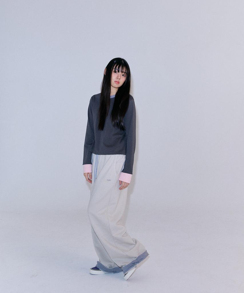 Peulleoti Cut Line Wide Sweatpants (Beige)