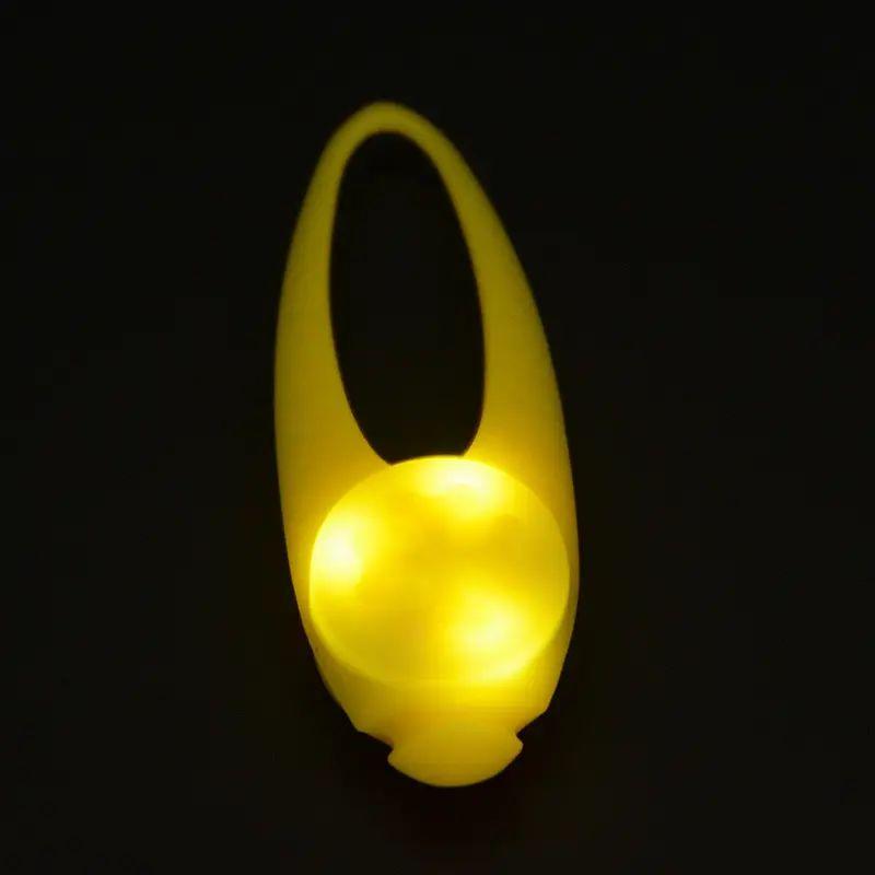 

Светодиодный свет Светящийся силиконовый подвесной светильник Товары для домашних животных для кошек и собак Ночной предупреждающий свет против потери Свет для выгула собак Yellow-ordinary OPP bag