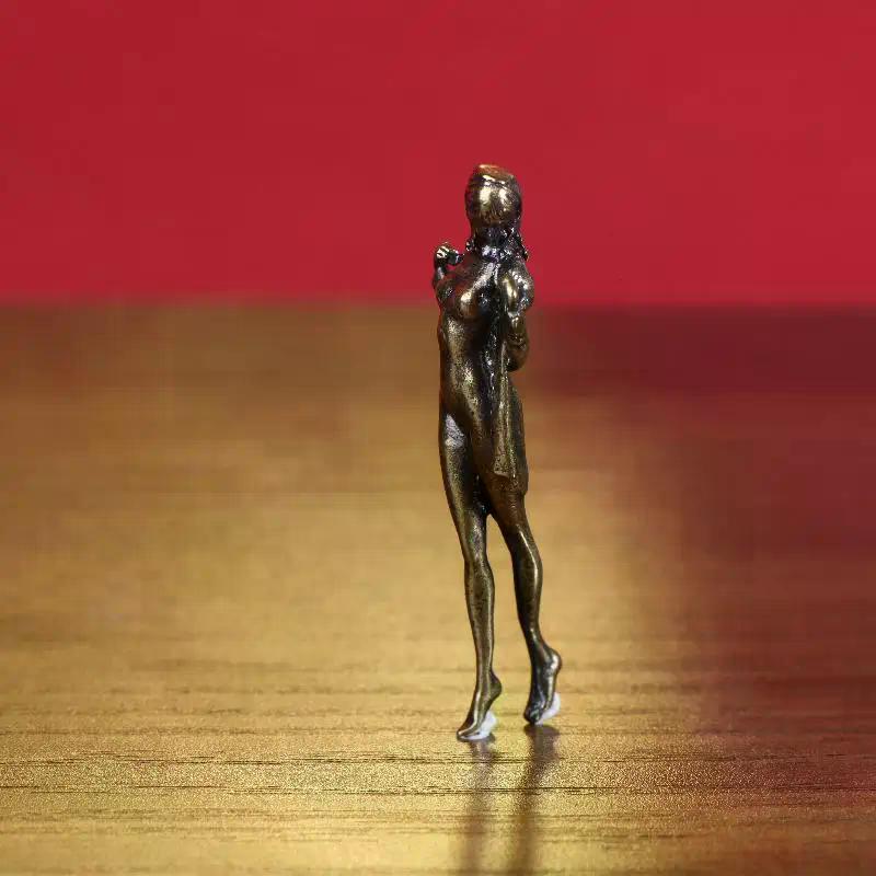 Retro Brass Beauty Female Doll Figurine Model Sexy Beauty Statue Creative Crafts Desktop Ornament Office Home Decoration Gift