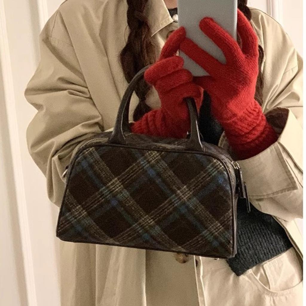 New Korean Vintage Plaid Bowling Bag Winter Versatile Handheld Crossbody Shoulder Bag