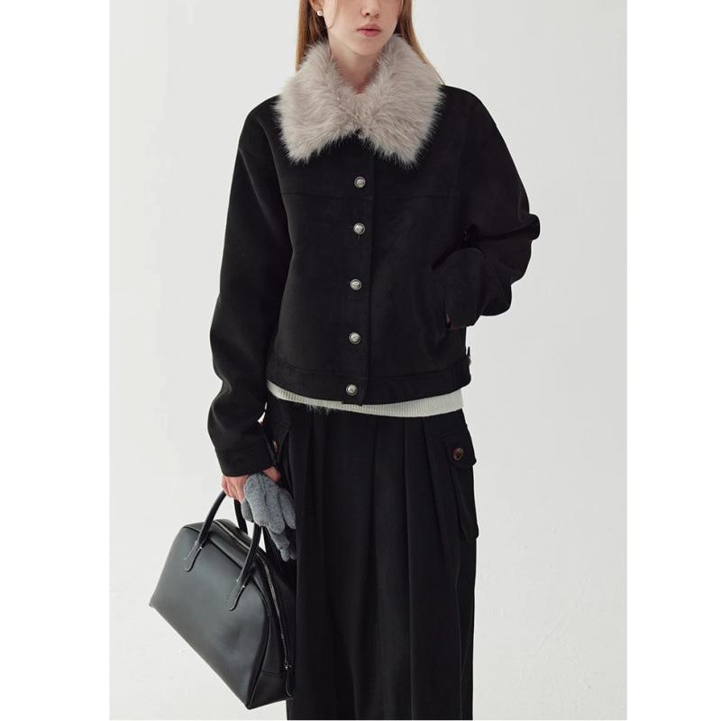 Women's Retro Suede Jacket with Detachable Fur Collar - 2025 Autumn/Winter Collection