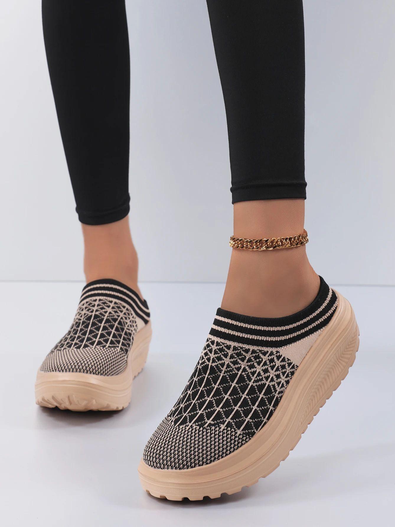 

Женские вулканизированные туфли Модная цветовая гамма Высокое качество Большой размер Женская повседневная обувь 42