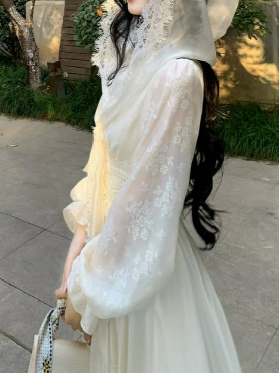2025 V-Neck Long-Sleeve Dress: Slimming French Fairy Style with Waist-Cinching Design for Women.