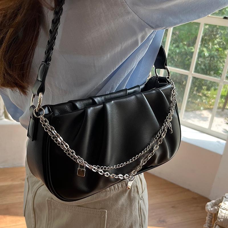 New Women Single Shoulder Bag Solid Color Chain Decor Female Cloud Handbag Fashion Simple All-Matched Underarm Bag