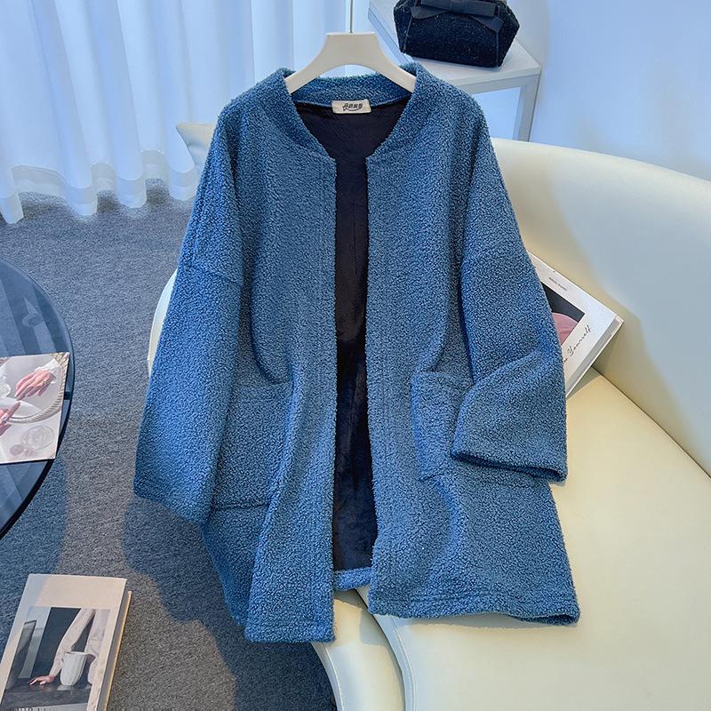 

Autumn/Winter Plus Size Teddy Fleece Casual Cardigan Jacket, Mid-Length, Comfortable Fit for 300 Jin Fat MM One Size (suggested weight 120-300 jin) peacock синього кольору