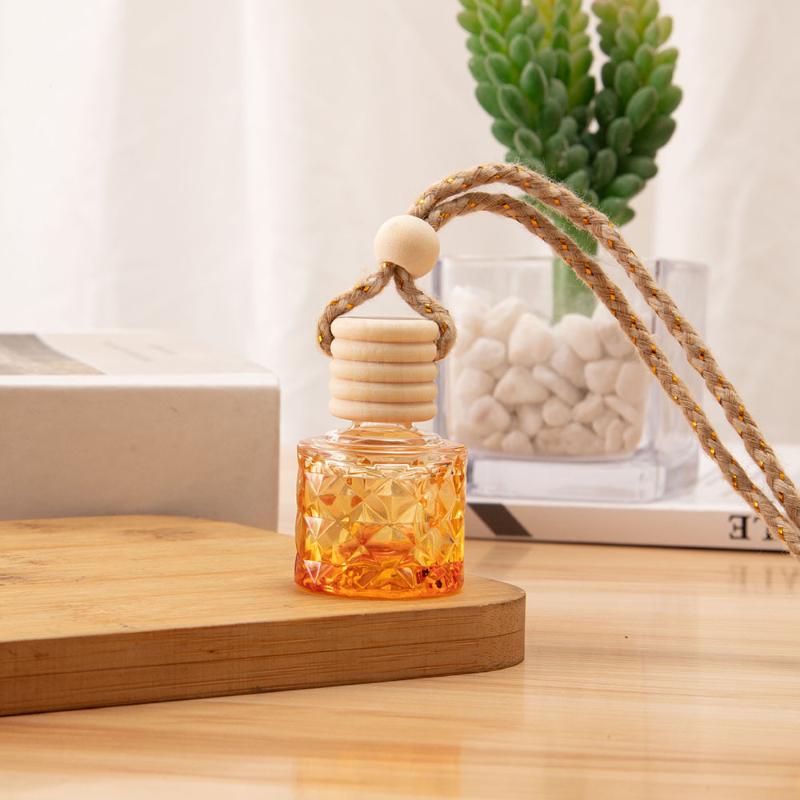 1Pcs Refillable Car Essential Oil Diffuser Bottle Empty Car Air Freshener Pendant Perfume Glass Bottle With Wooden Caps