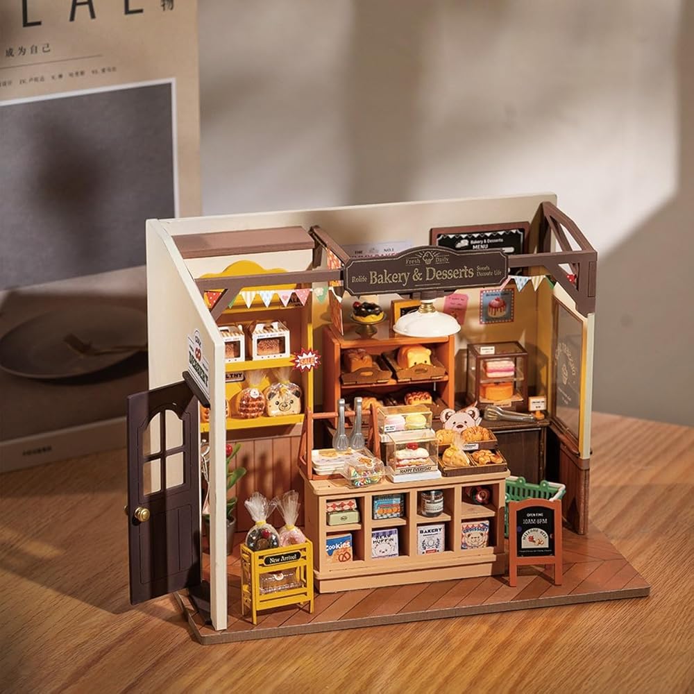 Tsukurundesu Miniature Dollhouse Kit with Instruction Manual Forest Bakery Design