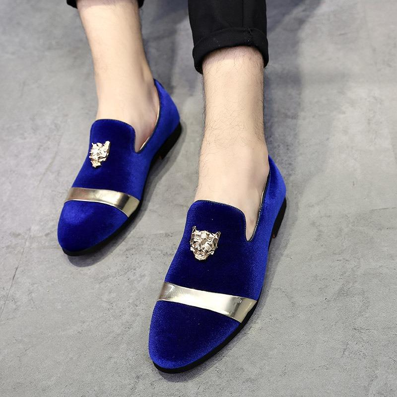 Men Dress Shoes Fashion Embroidery Loafers Designer Metal Buckle Driving Shoes for Men Wedding Party Shoes Casual Flats Moccasin