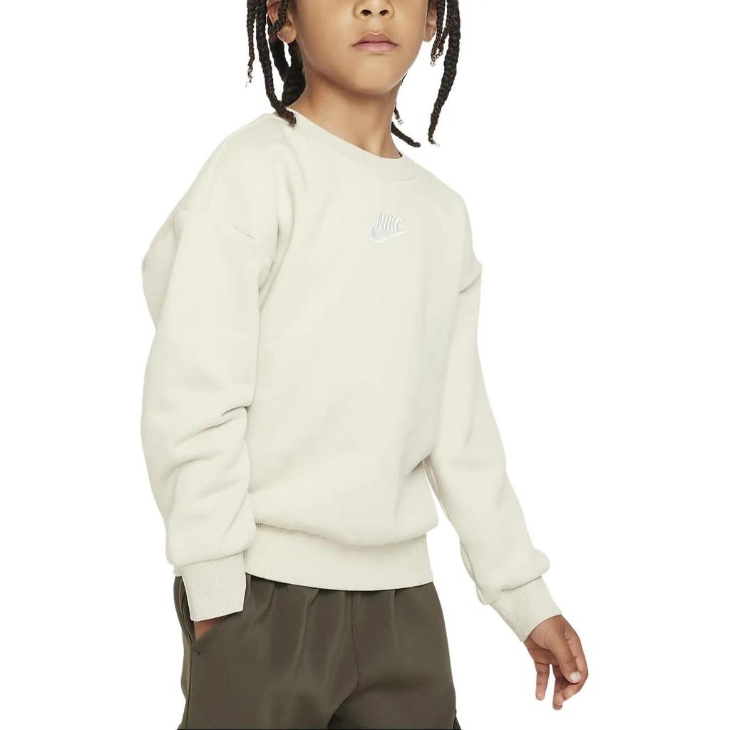 Nike Kids Sweatshirts Crew Neck Moderate (Unisex) Sweatshirts