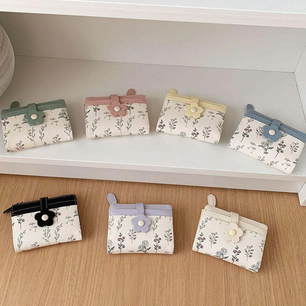 Korean Style PU Leather Card Holder Floral Folding Card Bag Retro Flower Short Wallet  Women