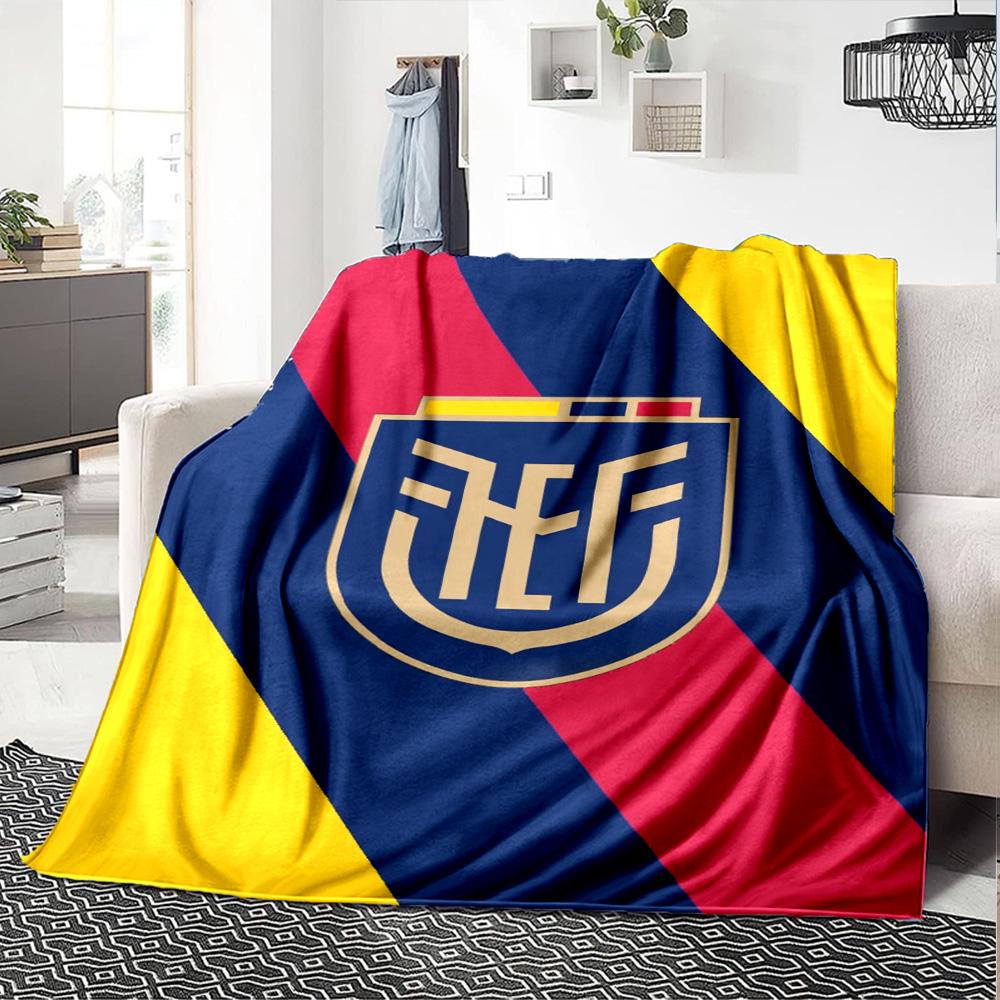 Ecuador National Football Badge Print Flannel Throw Blanket, Sports Fan Soft Warm Blanket for Sofa Bed Couch Home Use