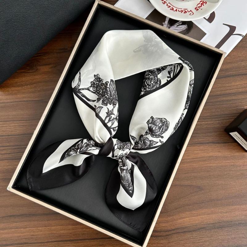 Polka Dot Silk Scarf Square Scarf High-end New Versatile Decorative Scarf Scarf Scarf Neck Cashew Flower Scarf Shawl Can Be Used As a Tube Top