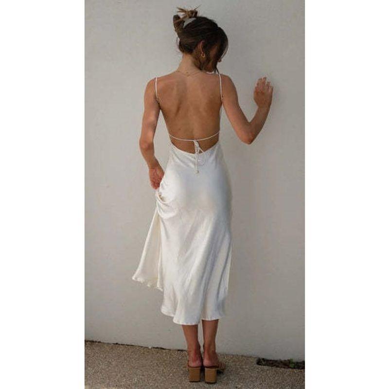 2024 Summer Versatile Women's Clothing Fashion Holiday Suspender Skirt White Sexy Open Back Temperament Split Dress