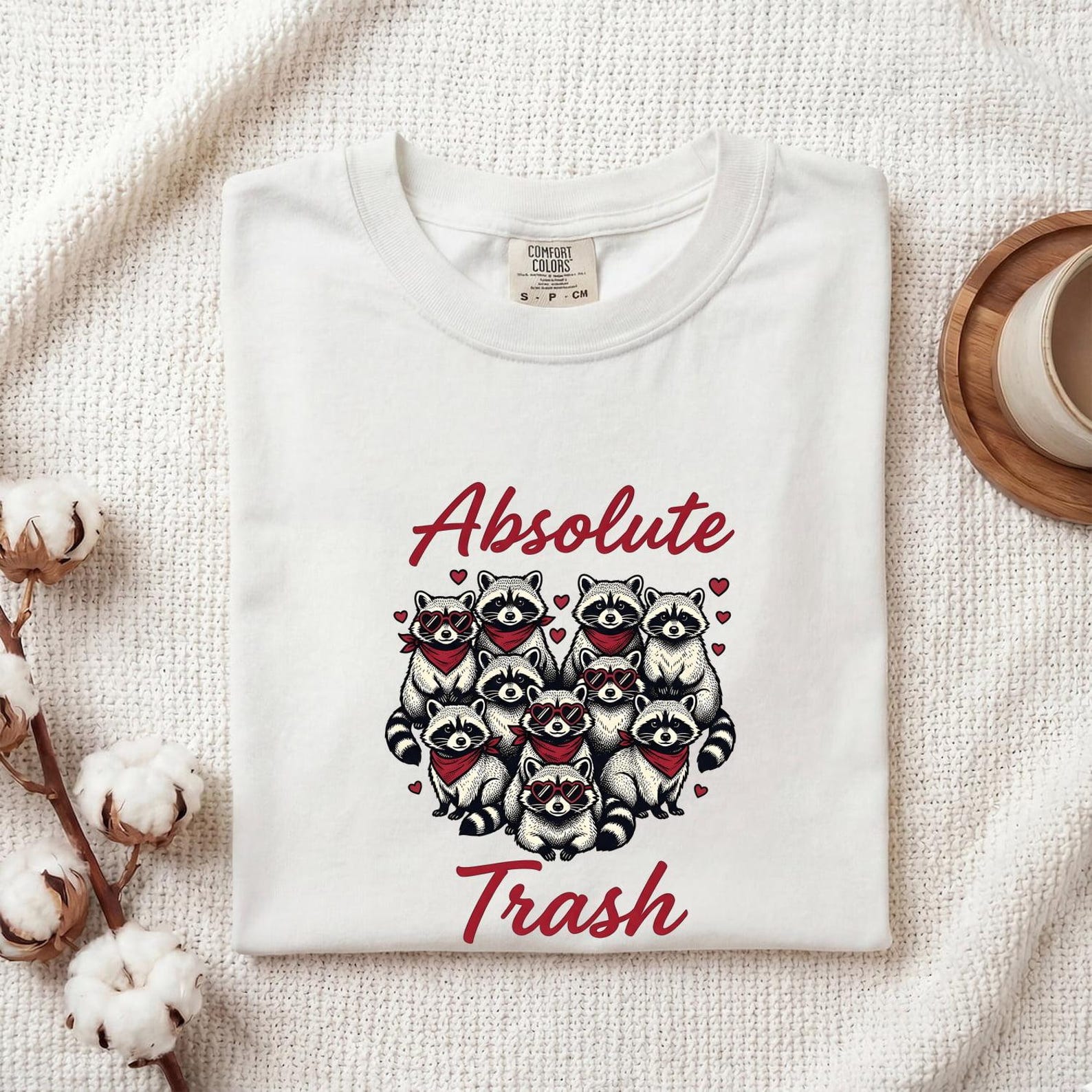 Raccoon Crew Shirt St. Valentine s Day Fauna Gift Women Nostalgic Tee Trash Panda T-Shirt Valentine Fan Retro Tshirt Wildlife Graphic S