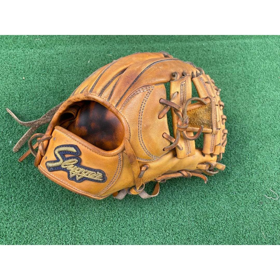 Used Slugger Hardball Infield Gloves