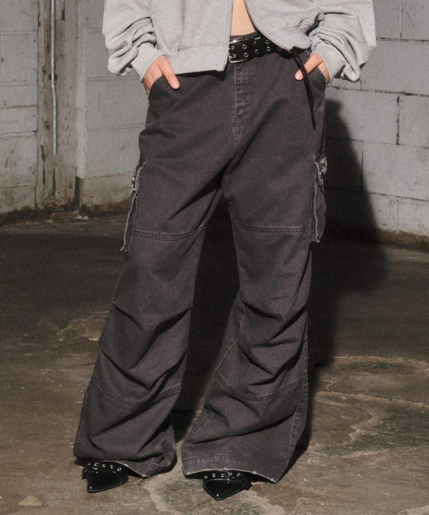 MIDNIGHT MOVE Vt Cargo Pants (Dark Gray)