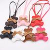 Chaveiros de Urso Fofo Pingente para Bolsa Detalhes Adoráveis de Gravata Borboleta Presente Perfeito Acessório Pingente de Bolsa em Couro Pu