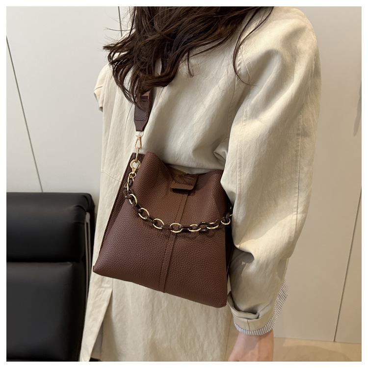 Faux Leather Bucket Bag for Women, Trendy Chain Shoulder Purse, Minimalist Crossbody Handbag KTB