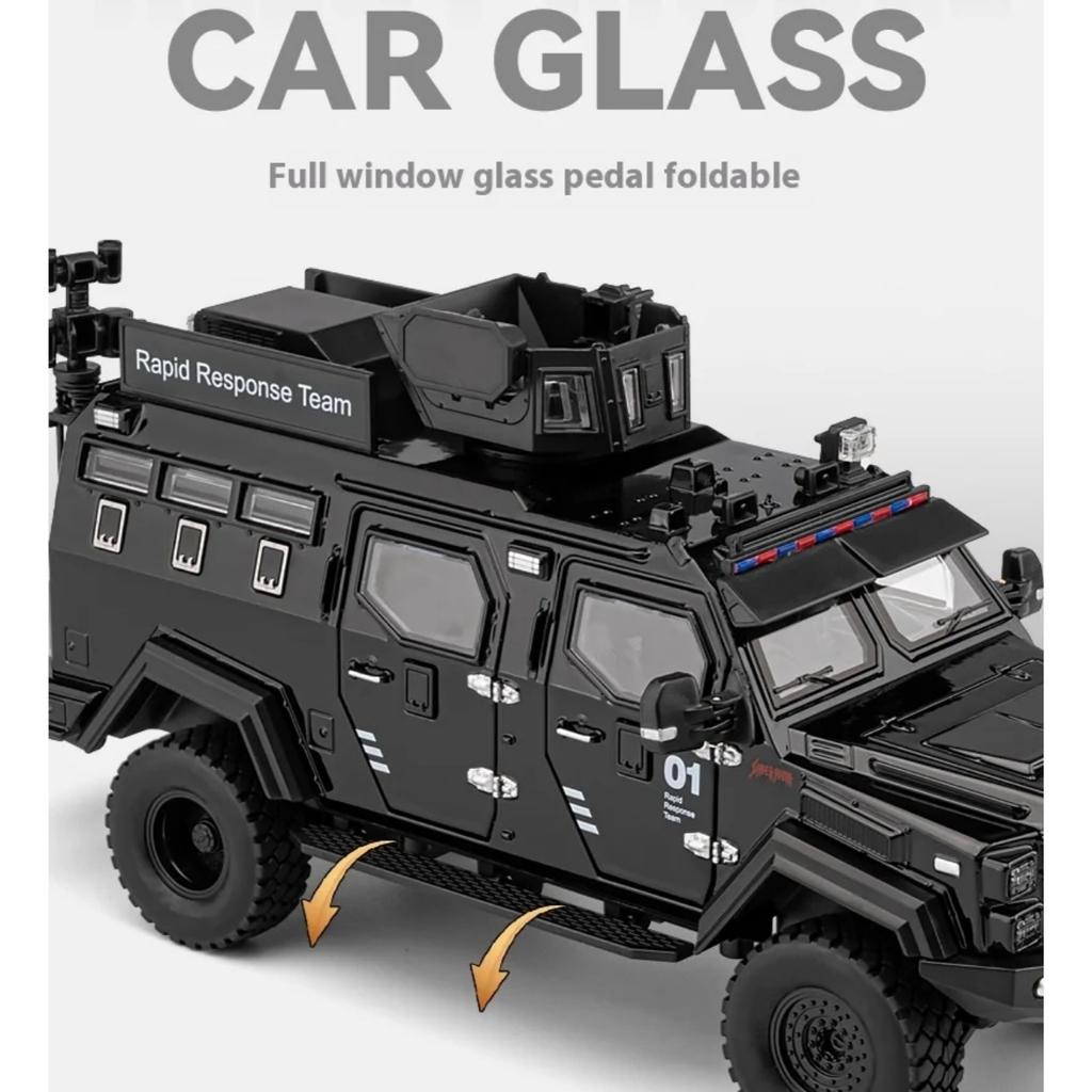 1/24 Scale Sword Toothed Tiger Explosion Proof Car Model Alloy Diecast Police Armored Off-road Vehicles Car Model Birthday Gift Boy