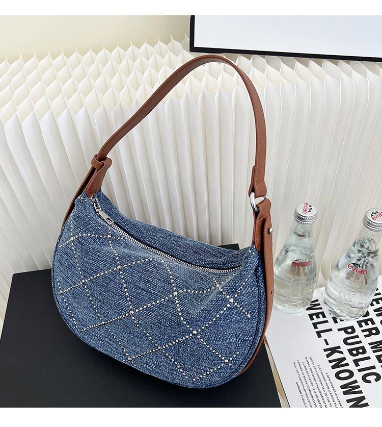

Индивидуализированная джинсовая ромбовидная сумка-подмышка с горячими бриллиантами женская 2025 новая на плечо сумка-мессенджер модная сумка-пельмень