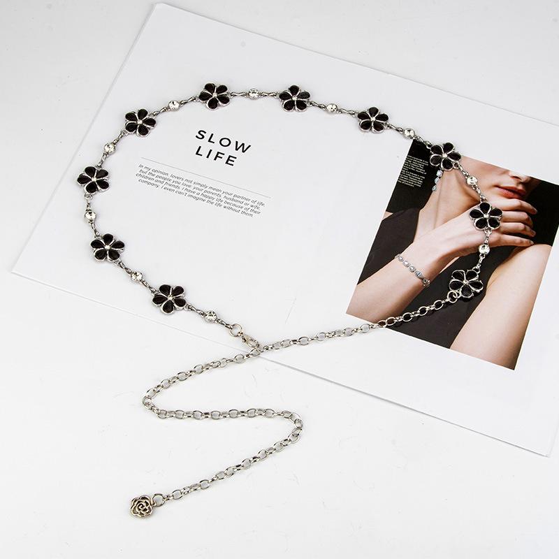 Four-leaf Clover Flowers Metal Waist Chain Women's Retro Bohemian Dress Accessories Decorative Belt Women