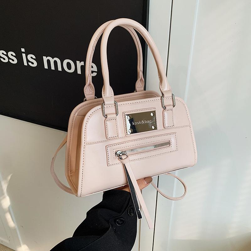 Portable Trend Tote Bag Women's 2025 Spring New Simple Casual Shoulder Bag Premium Versatile Trend Women's Bag