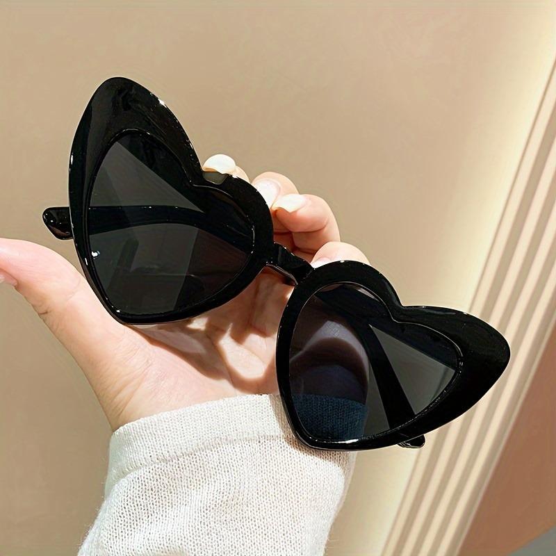 Chic Heart-Shaped Fashion Glasses for Women  Perfect for Beach Vacations Everyday Fashion