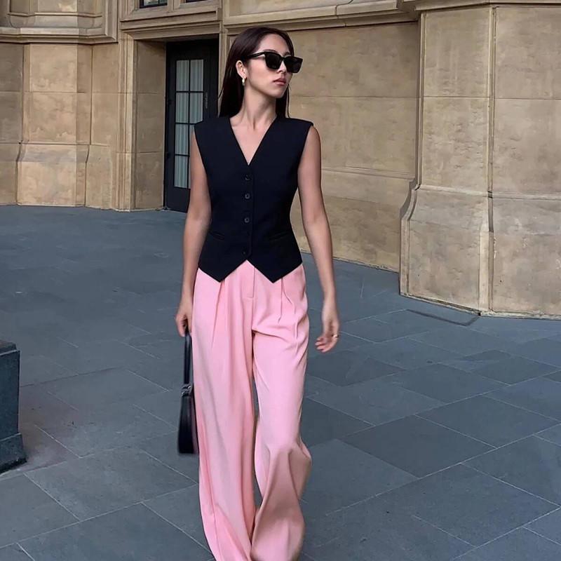 2025 Spring Elegant Collarless Single-Breasted Polyester Cardigan Vest with Pockets for Women - Commuter Style
