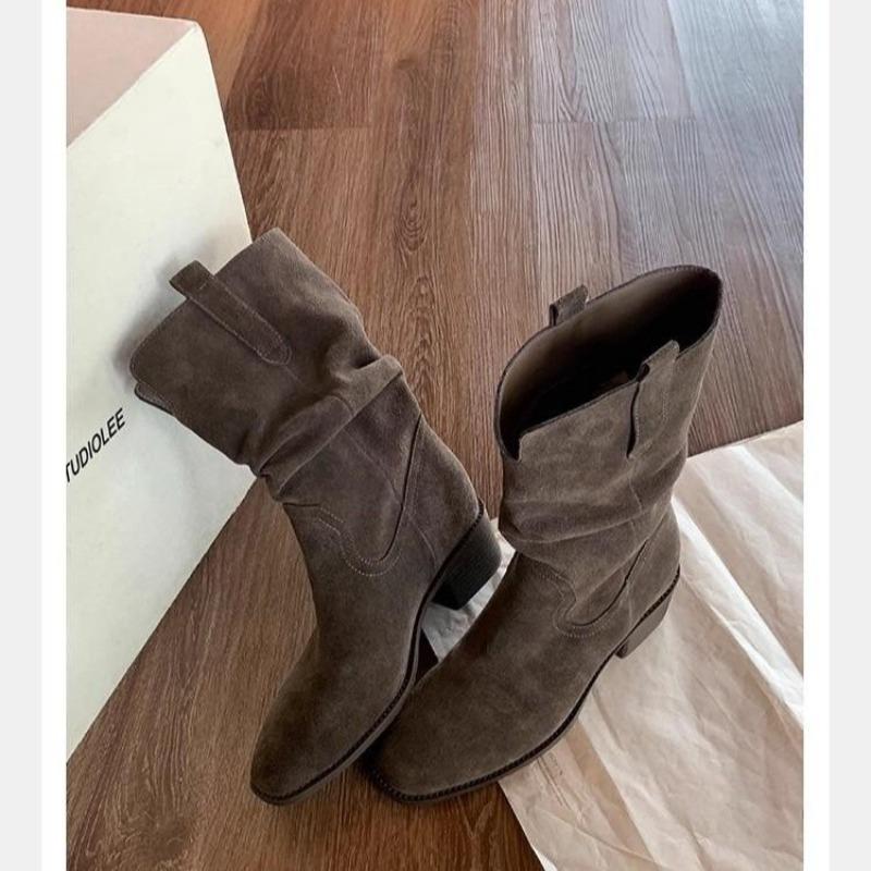 Autumn and winter retro western cowboy boots women's height increase in autumn and winter thick heel mouth medium tube versatile and thin pile