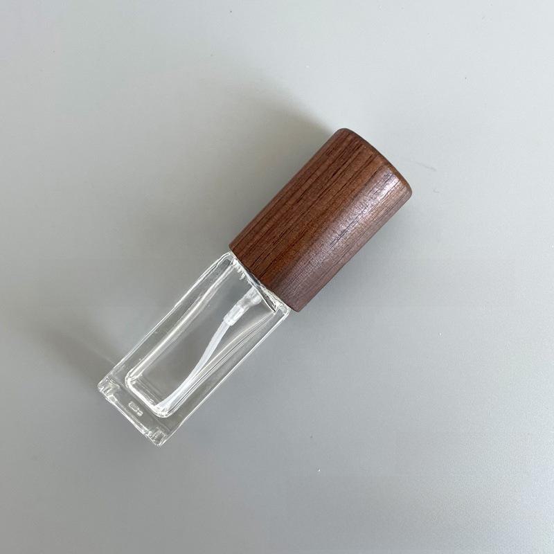 Sticlă portabilă de parfum din sticlă cu capac din lemn, opțiuni de 5 ml și 10 ml
