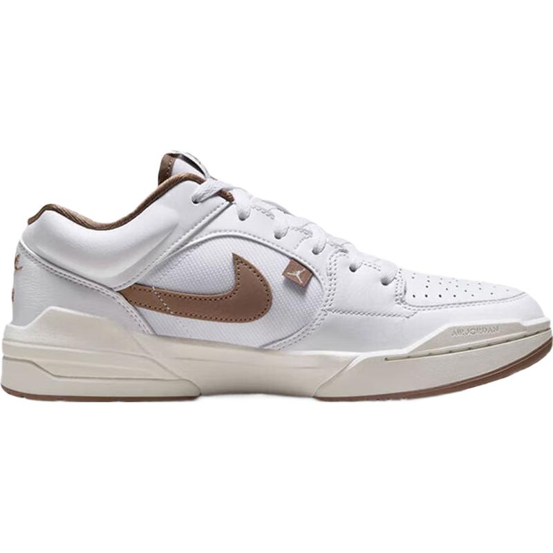 Jordan Women s STADIUM 90 Low-Top Casual Shoes L