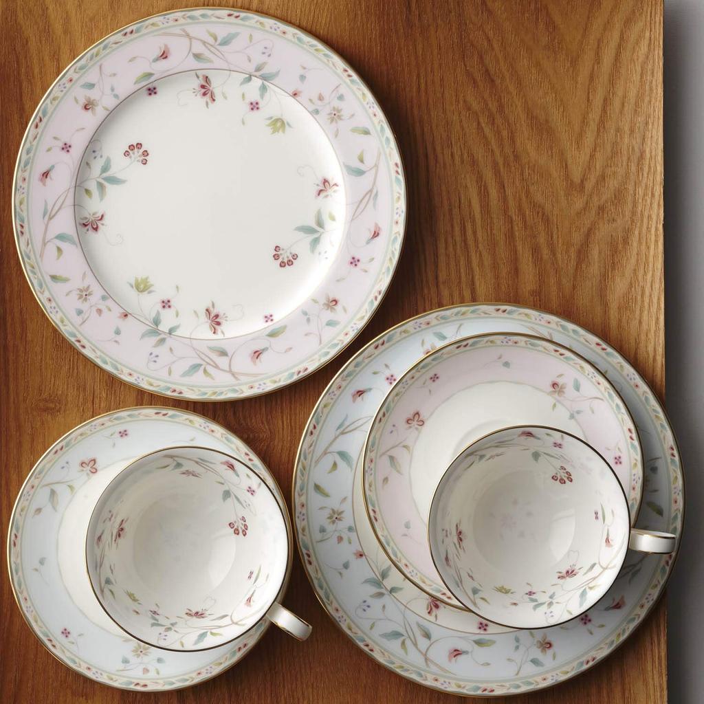 Noritake Plates Set of 21cm Floral Pink and Blue Bone (Pair 2) Print, China, P97211/4409-56