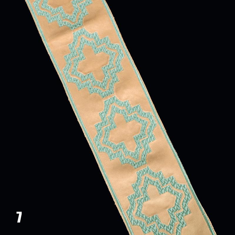 1Meter Vintage Totem Embroidered Jacquard Ribbon Braid Trim Woven Lace Fabric Diy Cushion Curtain Garment Hanfu Belt Accessory