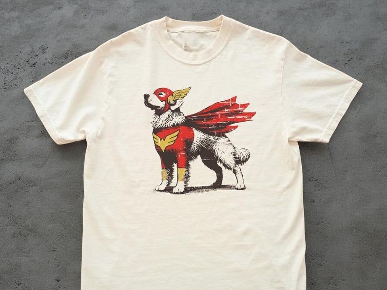

Golden Retriever Superhero Shirt Funny Goldie Dog Tee for Comic Fans S3XL Unisex T-Shirt S