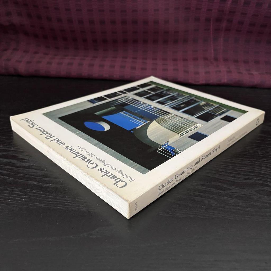 [USED] Charles Gwathmey & Robert Siegel Collected Works 1964-1984 English Edition