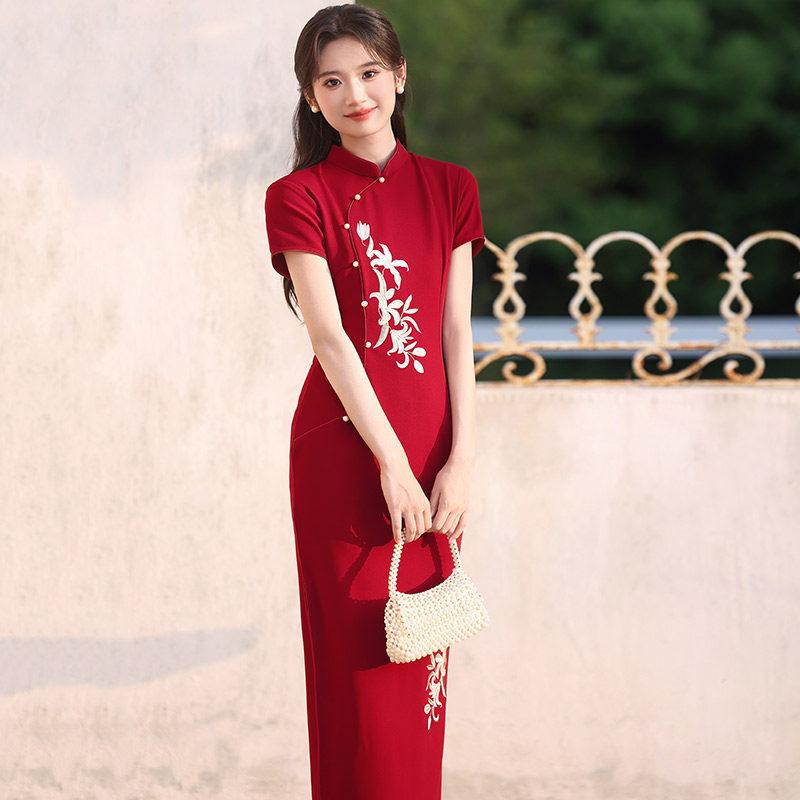 Red is sent to test the national style, new Chinese style, daily Suzhou long cheongsam, improved young 1011 new women's high sense