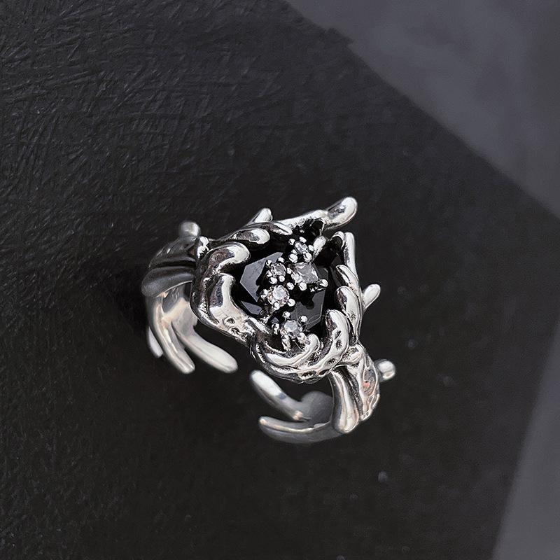 Anel Coração de Zircônia Preta: Estilo Escuro, Exquisito, Design de Alto Padrão, Luxo Feminino