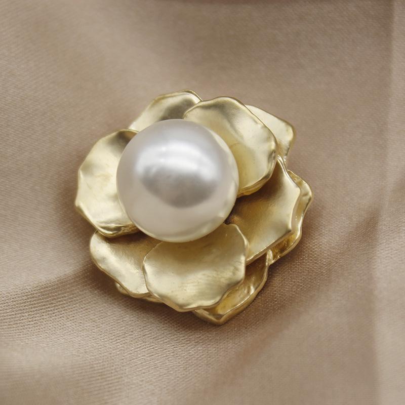 

Пальто-свитер из твида с жемчужными пуговицами Yisen ESSTUDIO - Стильный женский модный аксессуар