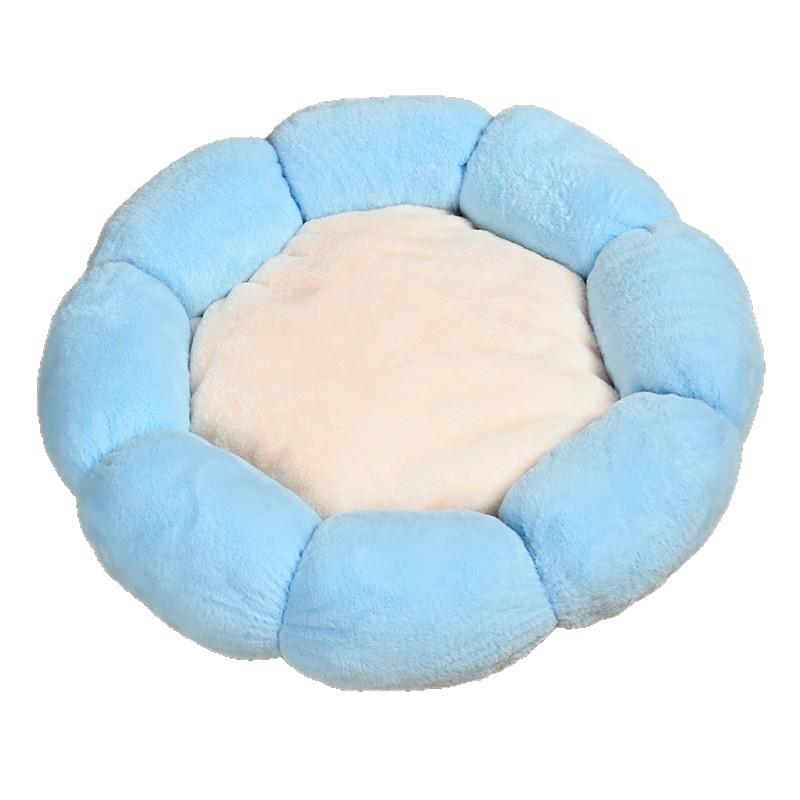 Petal Cat Nest: Cozy Winter Bed for Deep Sleep, Suitable for All Seasons