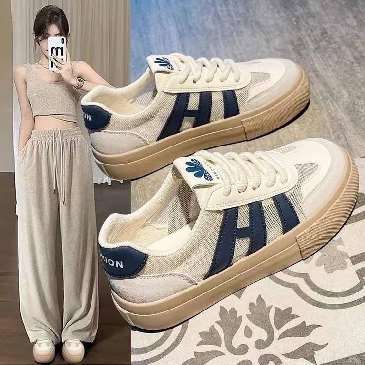 Platform white shoes summer women's 2025 new mesh shoes versatile breathable mesh casual retro board shoes popular women's shoes