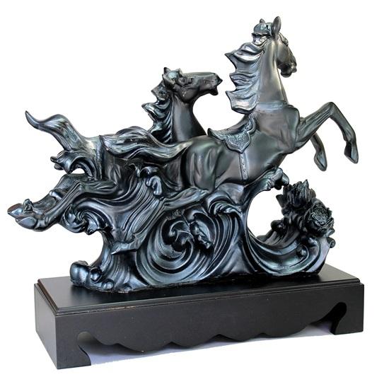Resin Running Horse Sculpture. 38.1 Cm. Figurine. Decorative Items. Home Decor.