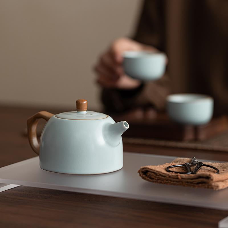 Ru Kiln Opening Single Azure Teapot Can Raise Kung Fu Tea Set Teapot Ceramic Anti-scalding Bowl Household Teacup