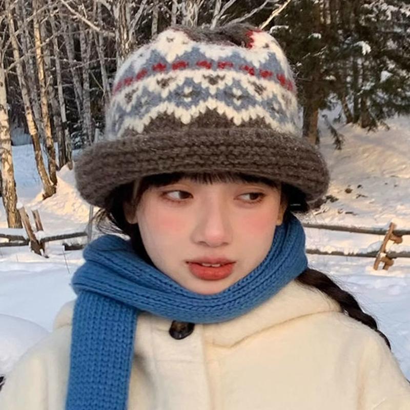 Unisex Knitted Bucket Hat Fall Winter Hat Casual Travel Hat Everyday Wear for Fashionable Adults