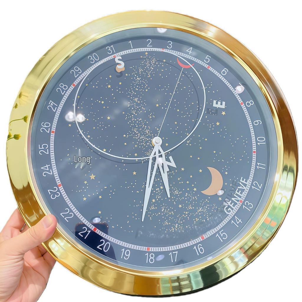 Leuchtende Lux Wandmontierte Metalluhr: Modernes Dekorationsstück für Wohnzimmer