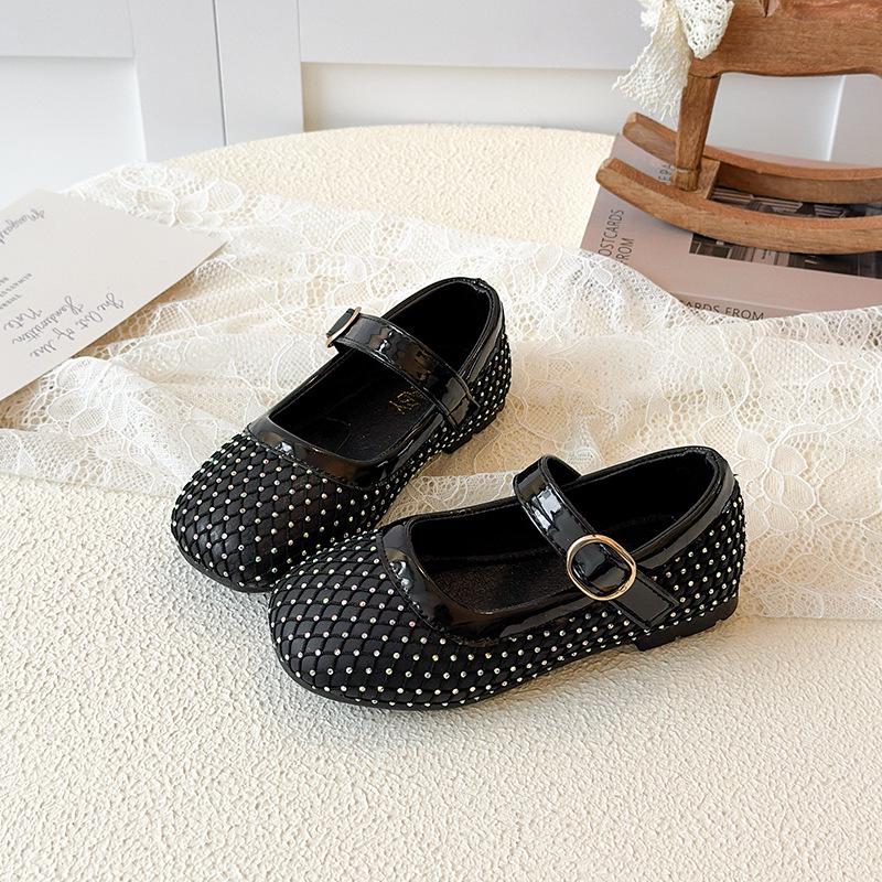 2026 Spring/Autumn Rhinestone Princess Shoes: Soft Sole, Non-Slip Velcro Leather Shoes for Girls