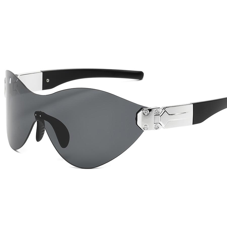 Модные солнцезащитные очки — фото 4