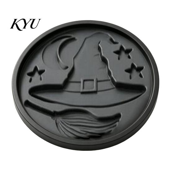Decorative Yard Stepping Stones Halloween Stone Mold, Reusable Plastic Molds, DIY Cement Garden Landscaping Supplies Path Maker Mold for Patio Lawn &