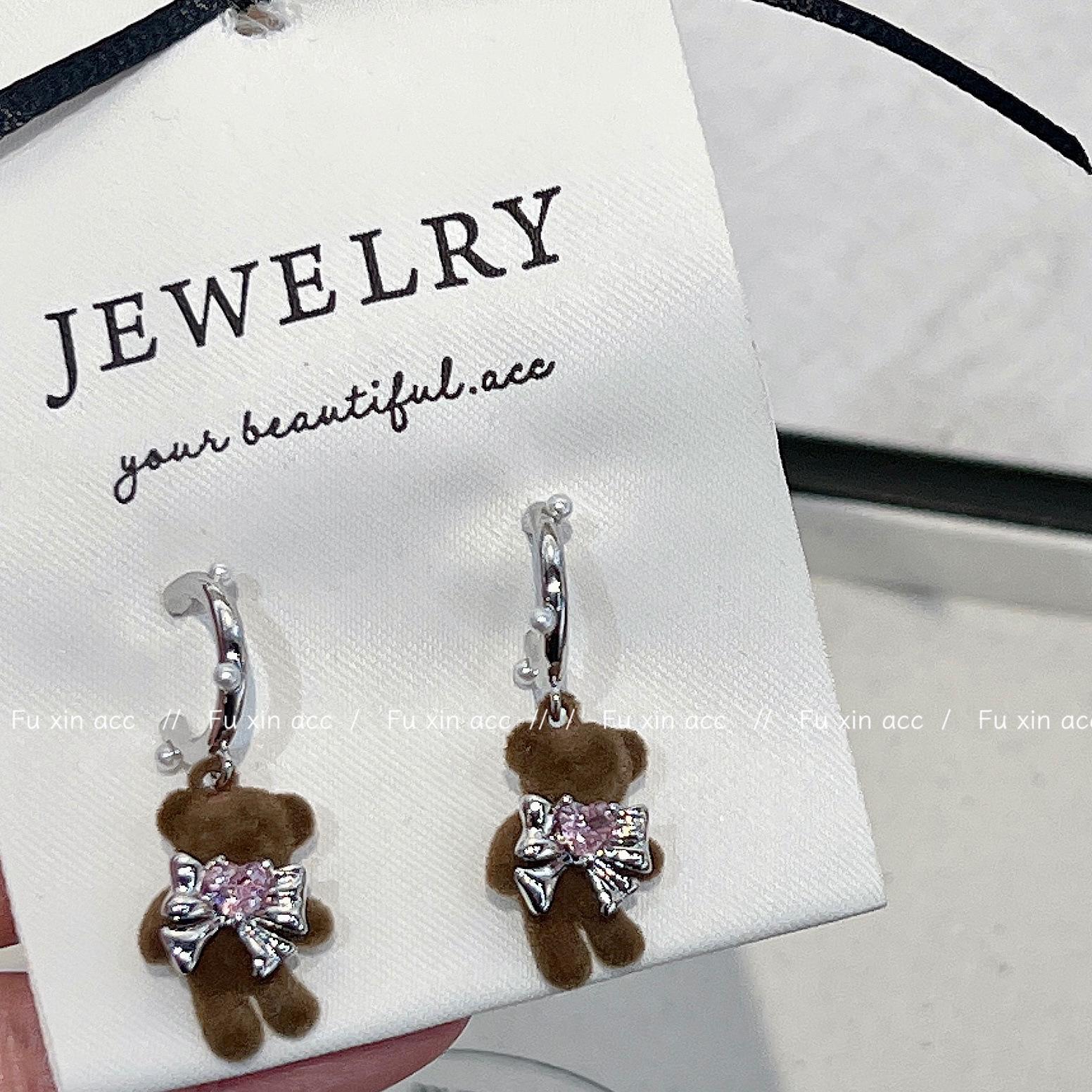 

Милые серьги-бантики в виде медведей из Японии и Кореи - модная легкая роскошь для подруг и студентов