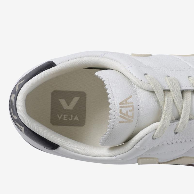 Veja Unisex Cow Leather Sneakers Svju253fu20 896